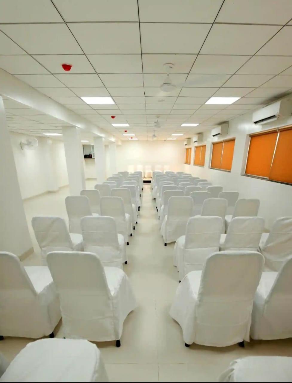 Hotel Raviraj, Chhatrapati Sambhaji Nagar Αουρανγκαμπάντ Εξωτερικό φωτογραφία