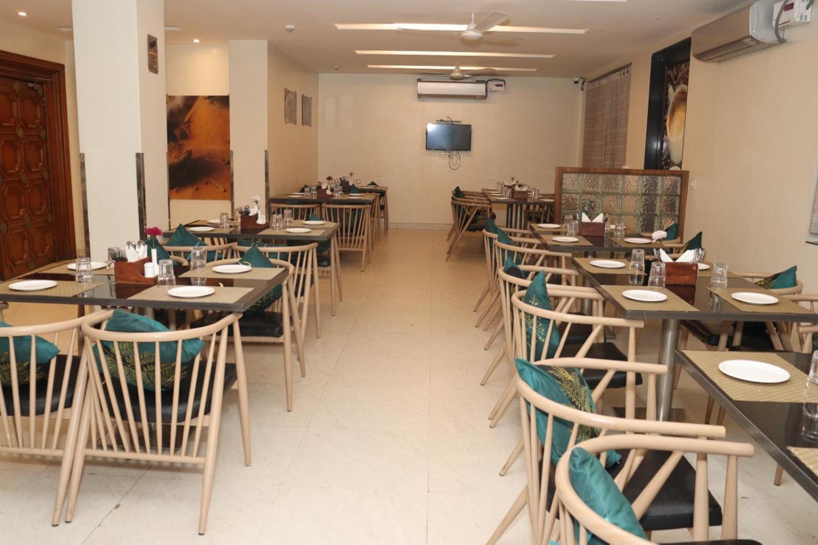 Hotel Raviraj, Chhatrapati Sambhaji Nagar Αουρανγκαμπάντ Εξωτερικό φωτογραφία